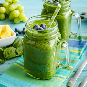 MY 'SUNS OUT' POST WORKOUT SMOOTHIE