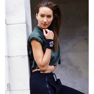 Essentials - Iconic Logo Sweat Band - Black