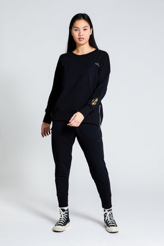 Womens - Essential Jumper - Black