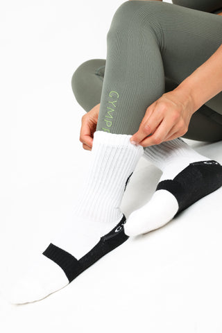 White - Cool Max Crew Sock - Unisex